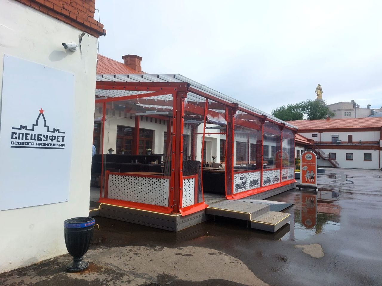 ПВХ шторы для летней террасы кафе в Свердловском